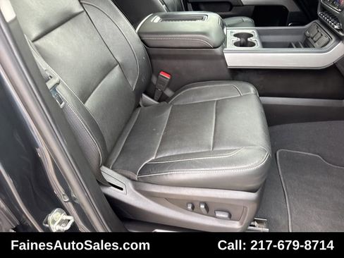 Used 2019 Chevrolet Silverado 2500 LTZ w/ Duramax Plus Package image 97