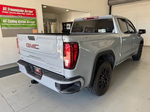 Used 2024 GMC Sierra 1500 Elevation image 5