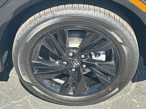 New 2026 Buick Encore GX Sport Touring FWD image 15