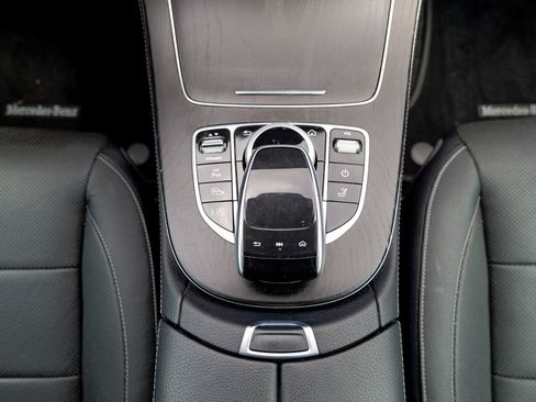 Used 2018 Mercedes-Benz E 400 4MATIC Wagon image 52