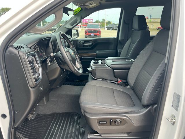 Certified 2019 Chevrolet Silverado 1500 LT w/ Convenience Package AWD/4WD image 16