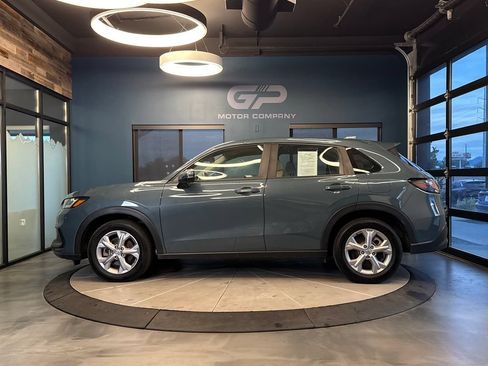 Used 2025 Honda HR-V LX image 6