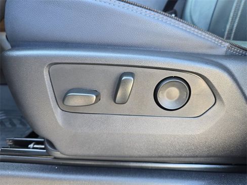 Certified 2024 Chevrolet Silverado 3500 High Country w/ High Country Premium Package image 19