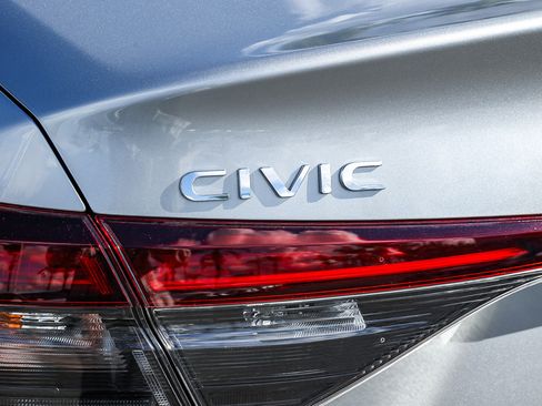 Used 2025 Honda Civic LX image 9