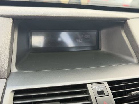 Used 2010 Honda Accord EX image 26