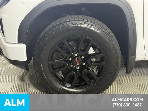 Used 2025 GMC Sierra 1500 Pro w/ Graphite Edition image 17