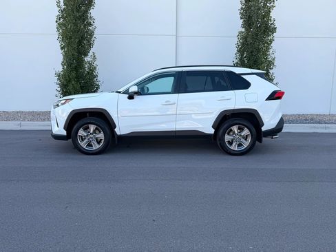 Used 2024 Toyota RAV4 XLE w/ Convenience Package AWD/4WD image 3