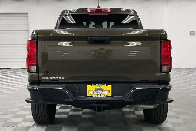 Used 2024 Chevrolet Colorado Trail Boss w/ Advanced Trailering Package AWD/4WD image 5