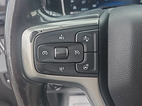 Used 2022 Chevrolet Silverado 1500 LT image 17