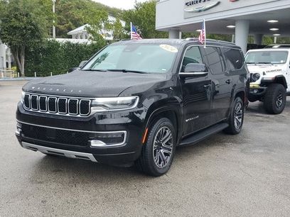 Used 2024 Jeep Wagoneer L Series II w/ Flexible Seating Group