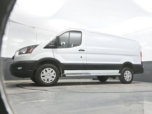 Used 2025 Ford Transit 250 Low Roof w/ Exterior Upgrade Package RWD image 42