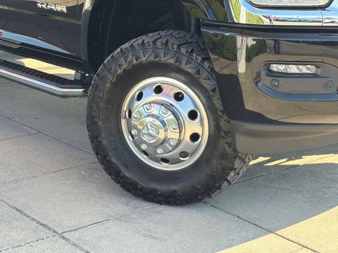 Used 2024 RAM 3500 Limited w/ Safety Group AWD/4WD image 10