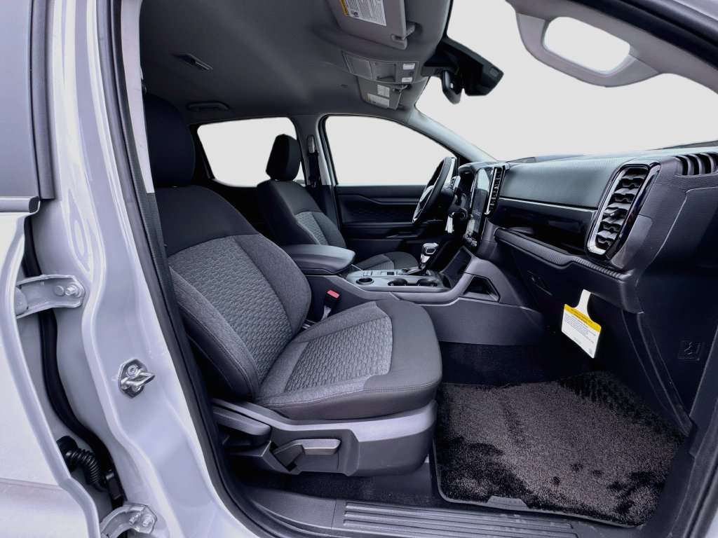 New 2026 Ford Ranger XLT w/ Black Appearance Package RWD image 26