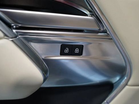 Used 2024 Land Rover Range Rover SE AWD/4WD image 48
