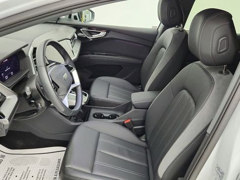 Used 2024 Audi Q4 e-tron Premium Plus w/ Premium Plus image 21