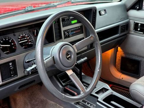 Used 1991 Jeep Cherokee Laredo image 11