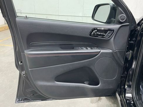 Used 2024 Dodge Durango GT image 17