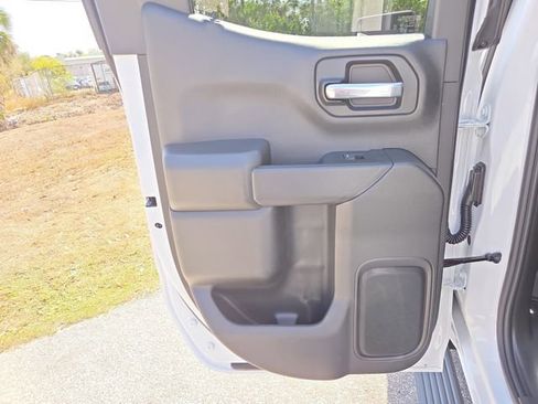 New 2026 GMC Sierra 1500 Pro w/ Pro Value Package image 9