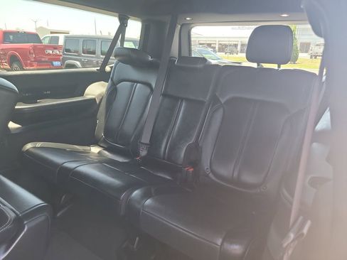 Certified 2024 Jeep Grand Wagoneer L 4WD image 16