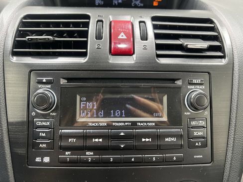 Used 2014 Subaru Forester 2.5i AWD/4WD image 16
