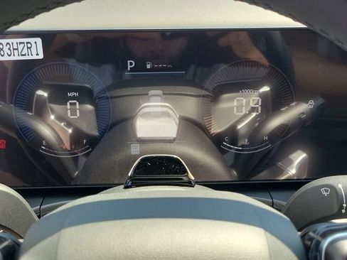 New 2027 Hyundai Santa Fe SEL FWD image 9