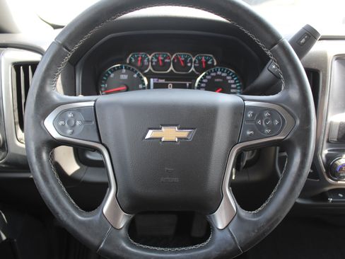 Used 2015 Chevrolet Silverado 1500 LT w/ LT Convenience Package AWD/4WD image 16