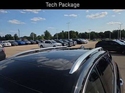 Used 2023 GMC Terrain Denali w/ Denali Premium Package AWD/4WD image 14