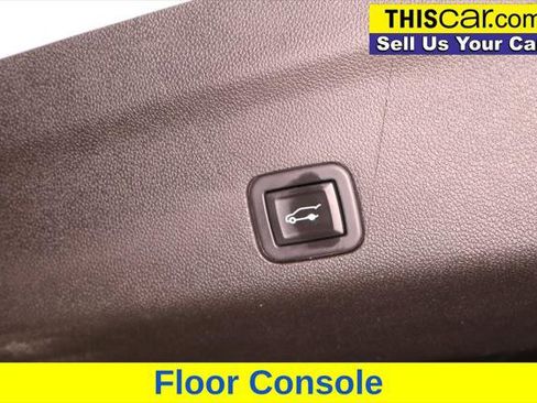 Used 2023 Chevrolet Tahoe Premier image 32