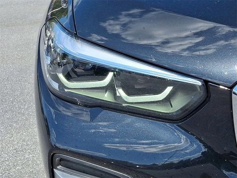 Used 2022 BMW X5 xDrive40i w/ Premium Package image 12