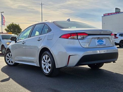 Used 2024 Toyota Corolla LE image 6
