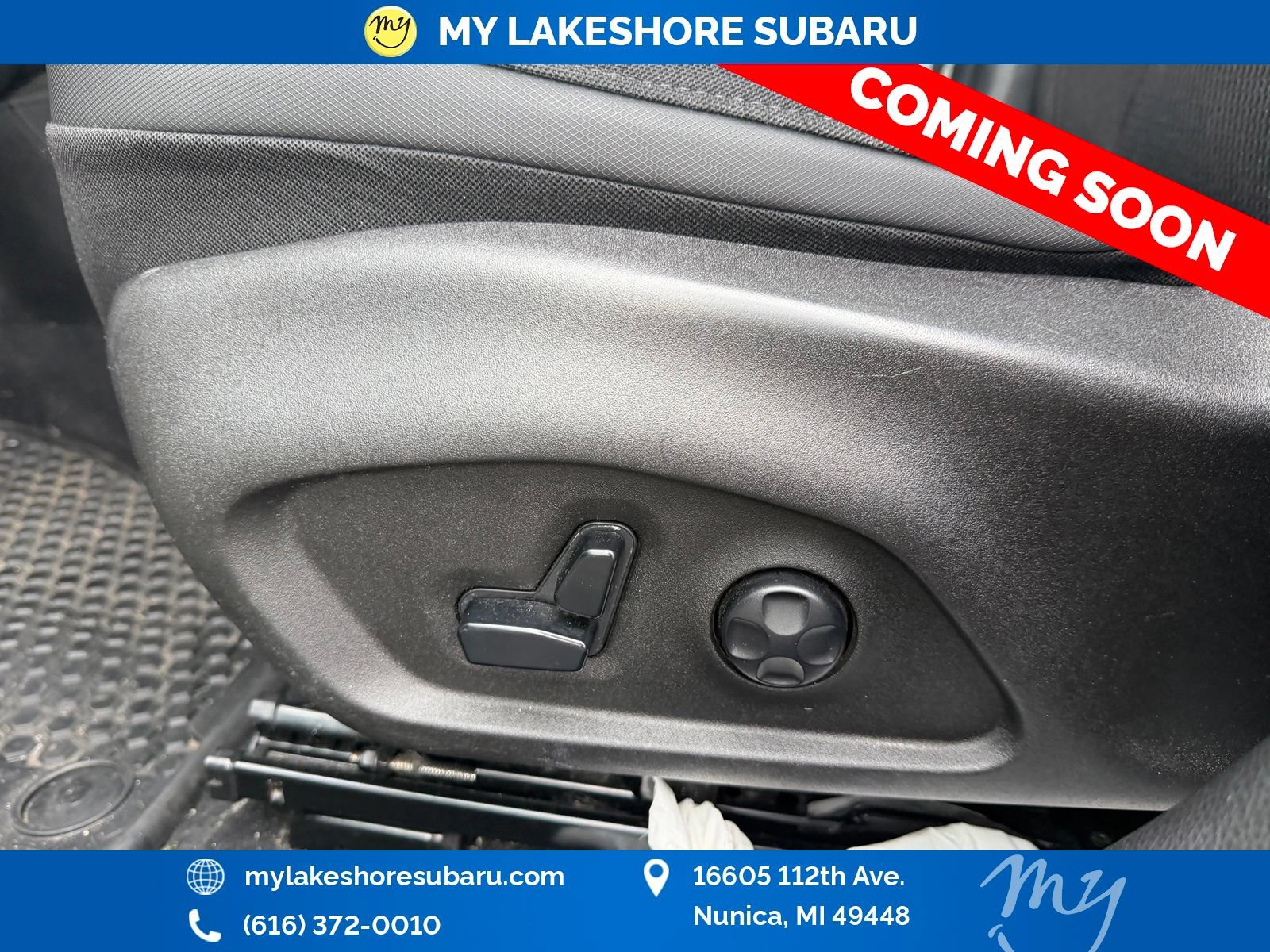 Used 2019 Jeep Renegade Altitude w/ UConnect 8.4 Nav Group AWD/4WD image 16