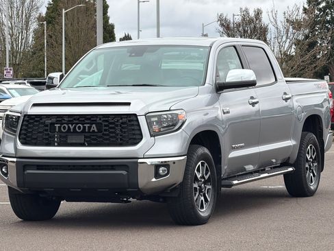 Used 2021 Toyota Tundra Limited w/ Limited Premium Package image 8