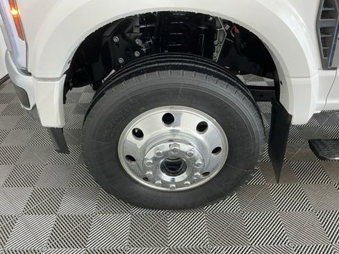 Used 2025 Ford F450 King Ranch w/ Chrome Package image 34