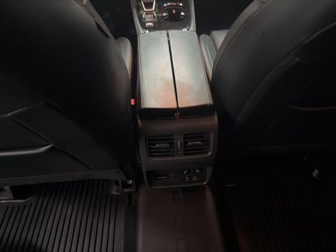 Used 2023 Nissan Rogue Platinum w/ Platinum Premium Package image 25