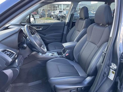 Certified 2023 Subaru Forester Premium image 8