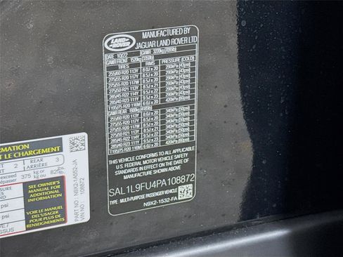 Used 2023 Land Rover Range Rover Sport SE Dynamic image 16