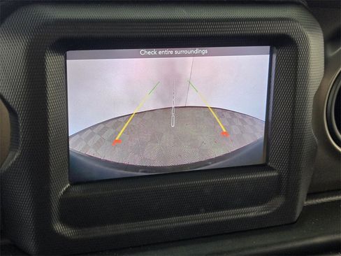 Used 2020 Jeep Wrangler Sport image 15