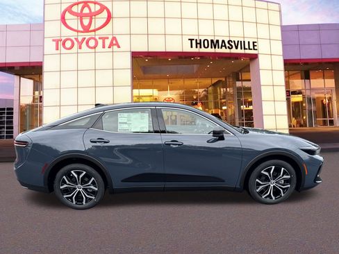 New 2026 Toyota Crown image 4