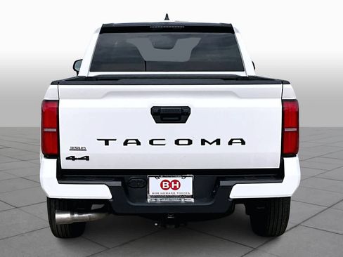 New 2026 Toyota Tacoma SR5 AWD/4WD image 4