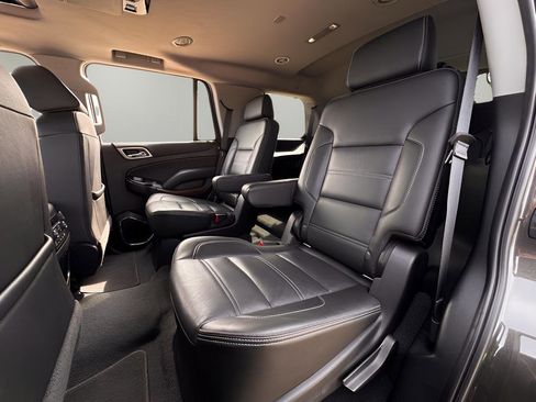 Used 2020 GMC Yukon Denali w/ Denali Ultimate Package RWD image 21