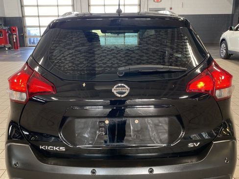 Certified 2020 Nissan Kicks SV image 22
