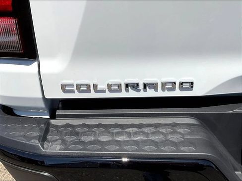 New 2026 Chevrolet Colorado ZR2 w/ Technology Package AWD/4WD image 12