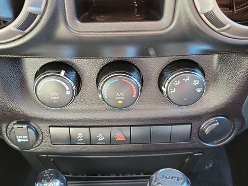 Used 2018 Jeep Wrangler Willys Wheeler image 22