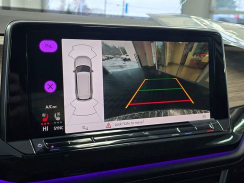 New 2026 Volkswagen Atlas SEL image 25