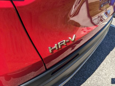 Used 2024 Honda HR-V Sport image 12