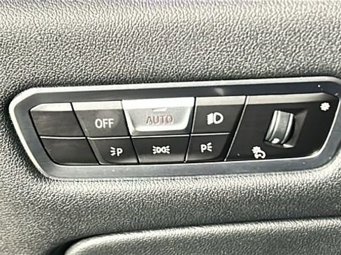 Used 2022 BMW X5 xDrive40i AWD/4WD image 20