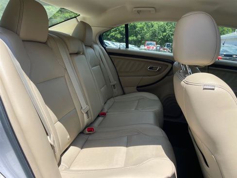 Used 2014 Ford Taurus Limited FWD image 13