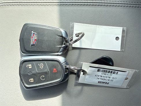 Used 2018 Cadillac CT6 Luxury image 3