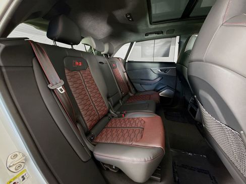 New 2025 Audi RS Q8 performance image 29