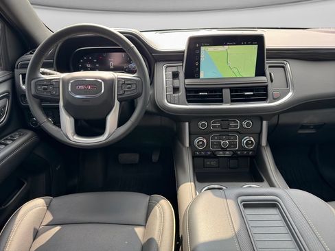 Used 2023 GMC Yukon SLT w/ SLT Premium Package AWD/4WD image 24